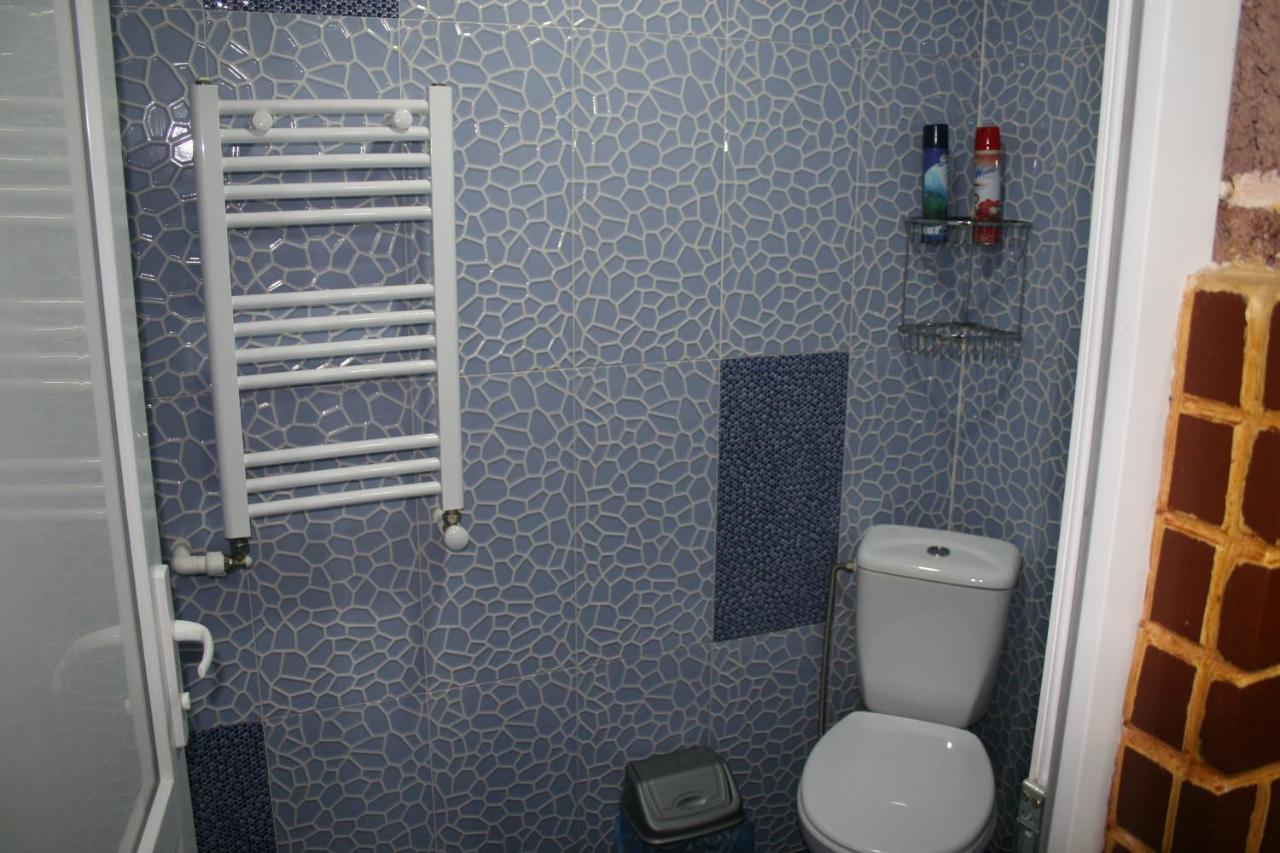 Guest House Nima 보르조미 외부 사진
