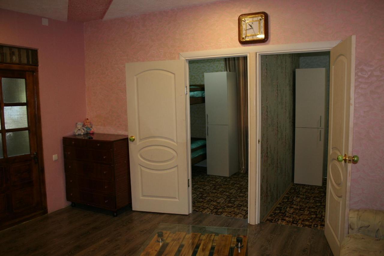 Guest House Nima 보르조미 외부 사진