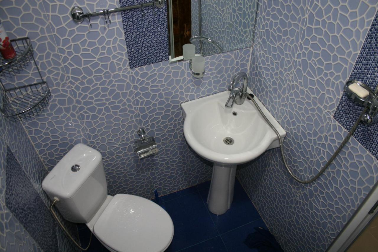 Guest House Nima 보르조미 외부 사진