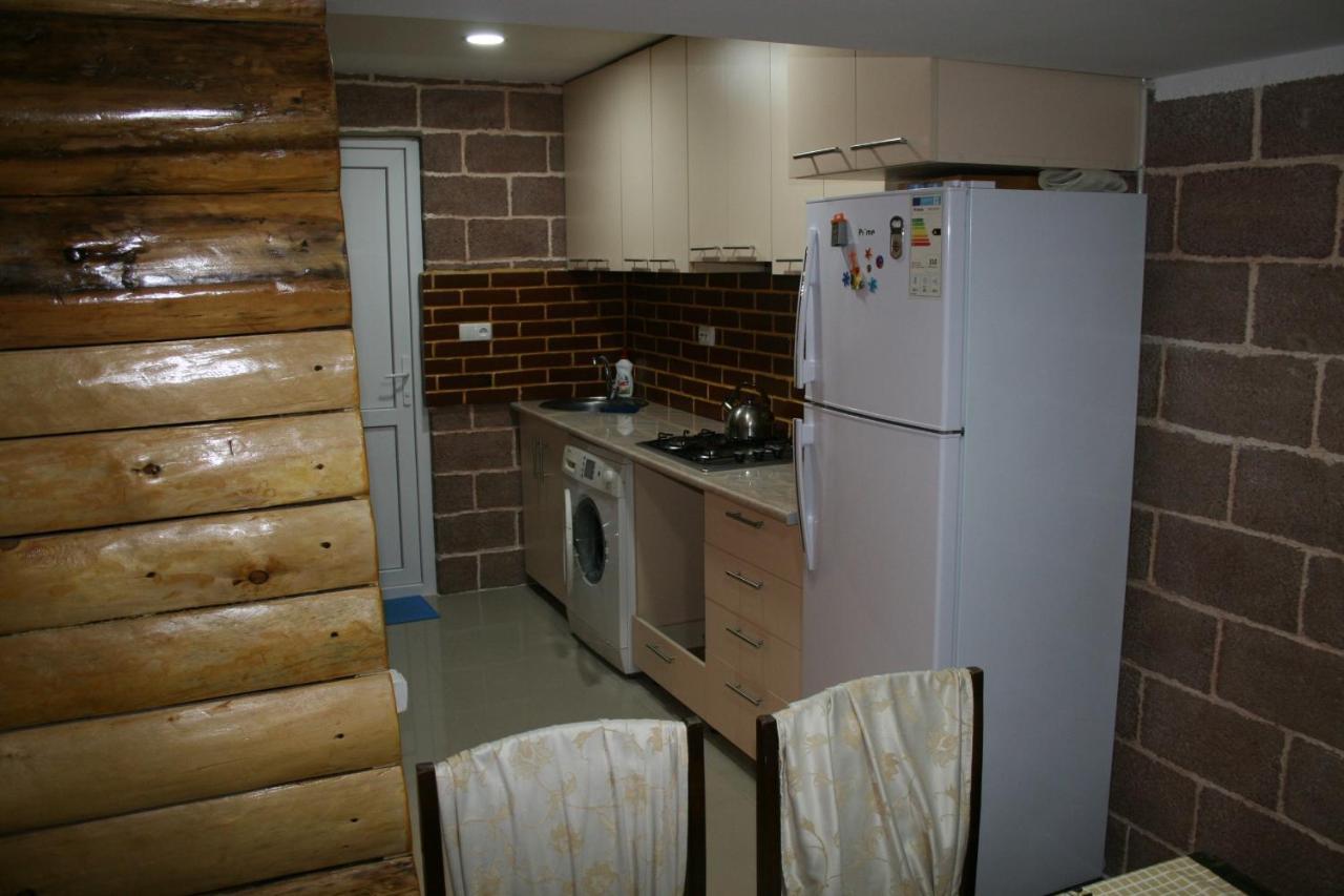 Guest House Nima 보르조미 외부 사진